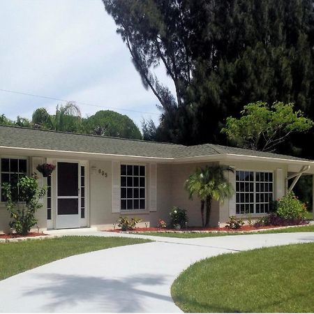 Woodmere Vacation Home On Alligator Drive מראה חיצוני תמונה