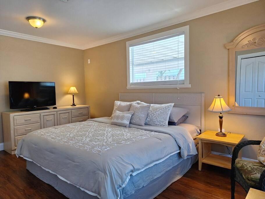 Woodmere Vacation Home On Alligator Drive מראה חיצוני תמונה